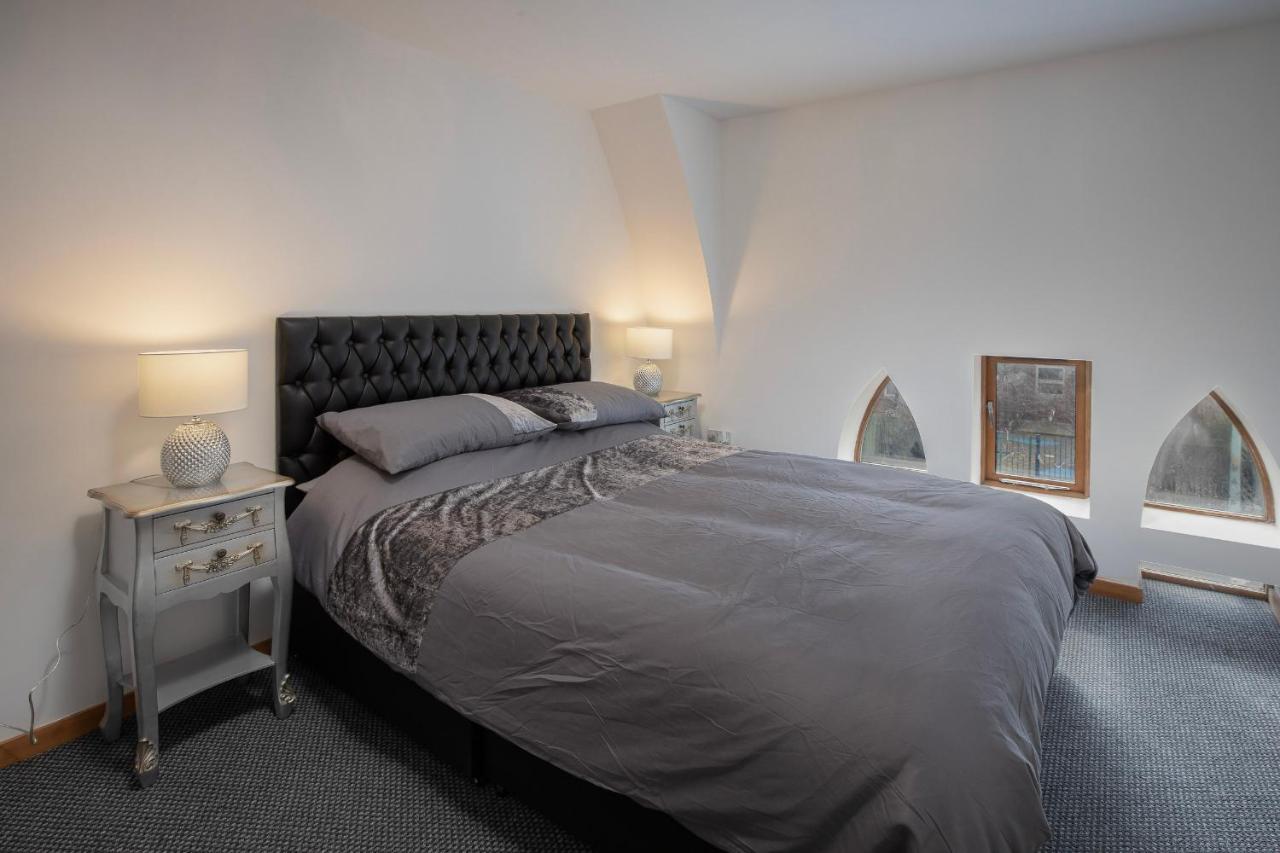 Elegant Church Conversion Close To Blackpool Tower Exterior foto