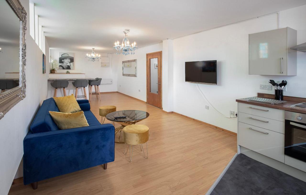 Elegant Church Conversion Close To Blackpool Tower Exterior foto